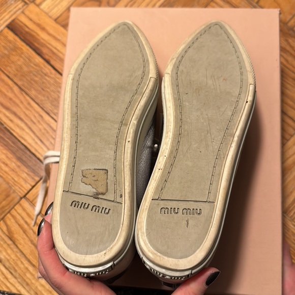 MIU MIU Silver Pointed Platform Sneakers - Picture 11 of 15